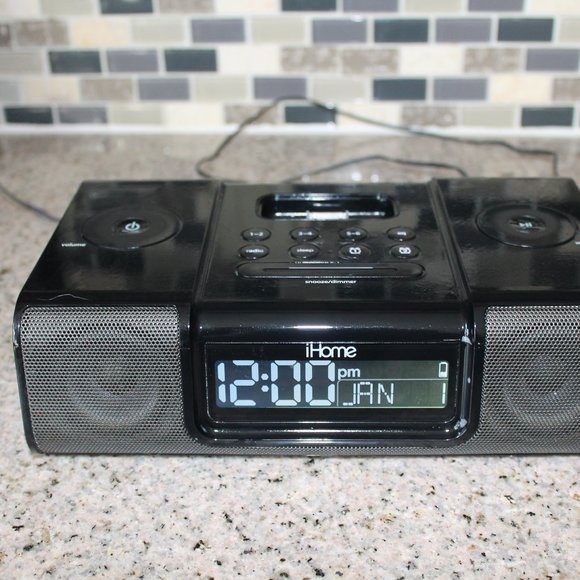 iHome Other - iHome Ip9 Speaker Dock With Clock Radio for iPod and iPhone (black) no remote
